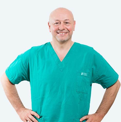 Dott. Flavio Polliano, chirurgo specializzato nella tecnica PBS per la cura dell'alluce valgo.